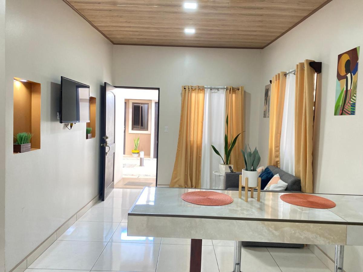 Orange Apartment 5 Min Aeropuerto Juan Santamaria Alajuela Luaran gambar